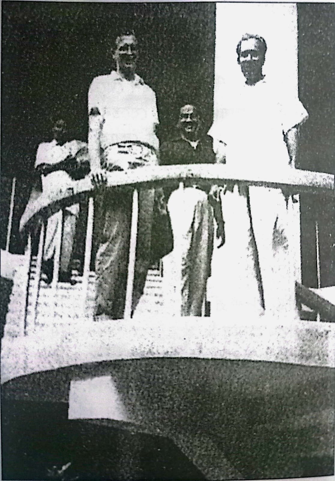 শিক্ষক অভিভাবক জয়নুল । শিল্পী জয়নুল আবেদিন