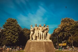 চারুকলা কৌশল: সৃজনশীলতার পথে